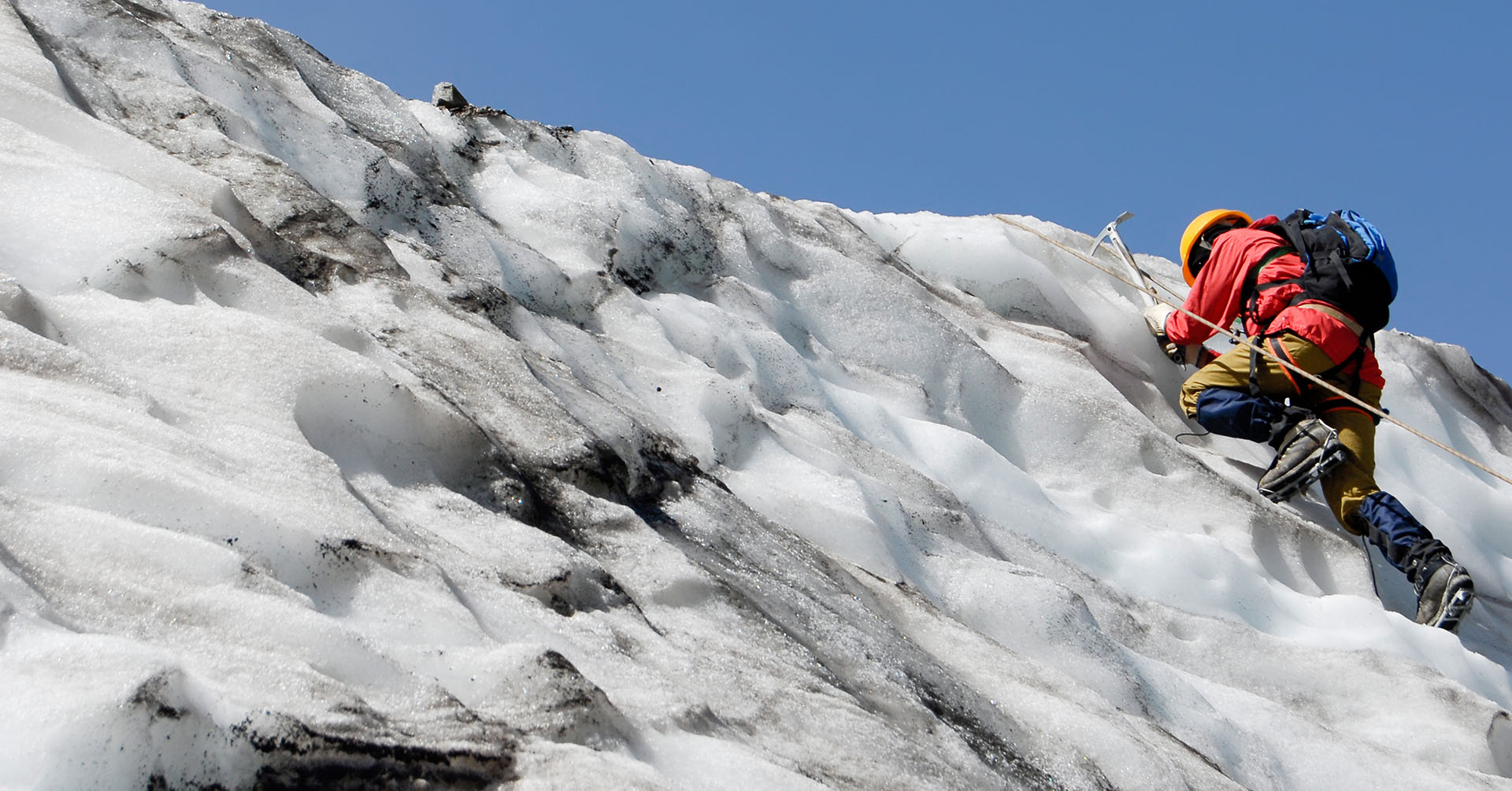 Il fascino delle cascate di ghiaccio